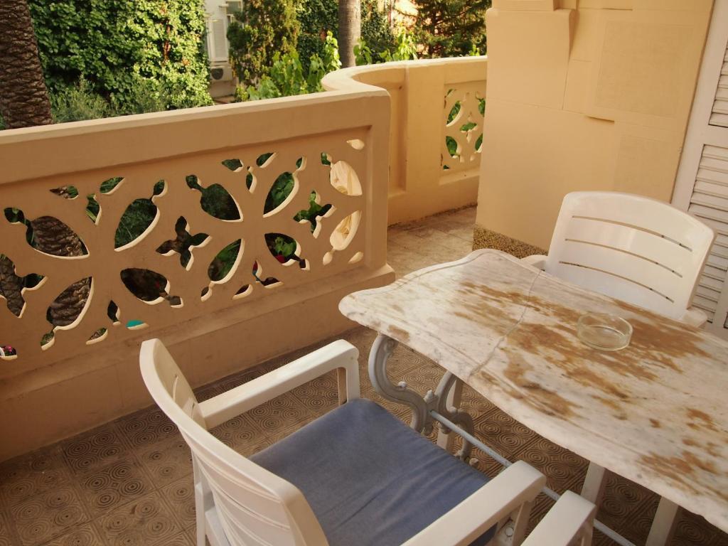 Hotell El Xalet 2*